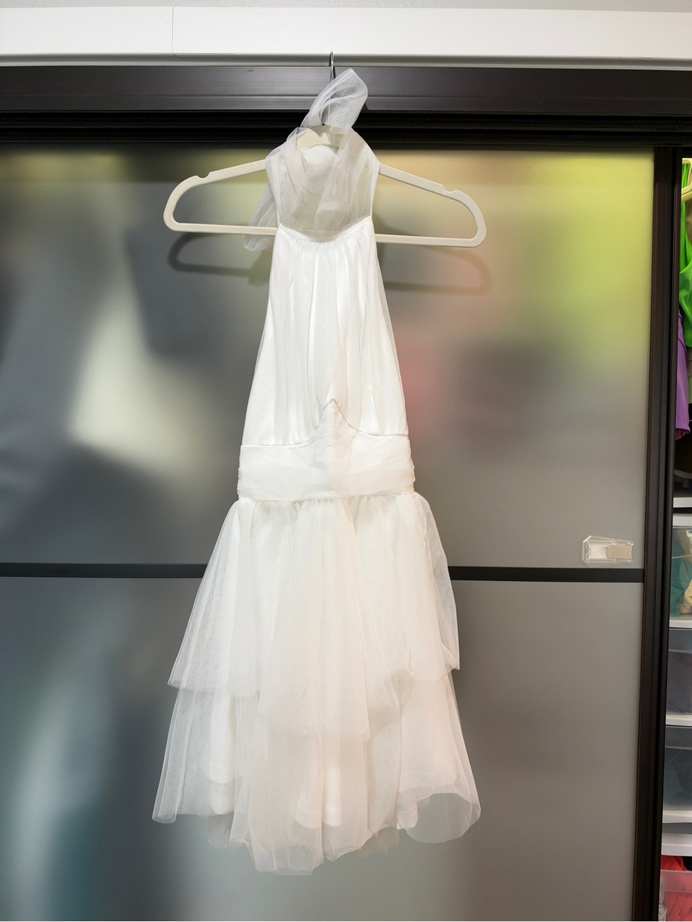 Selfie Leslie white tulle halter dress